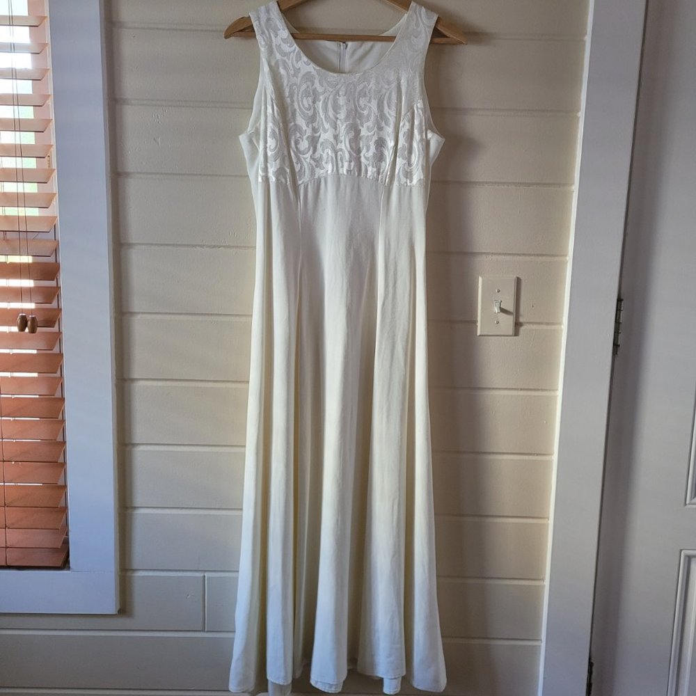 Vintage Ivory Elopement Dress